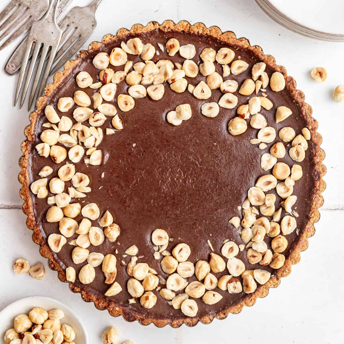 Gluten-Free Vegan Chocolate Hazelnut Tart: Impress Every Guest